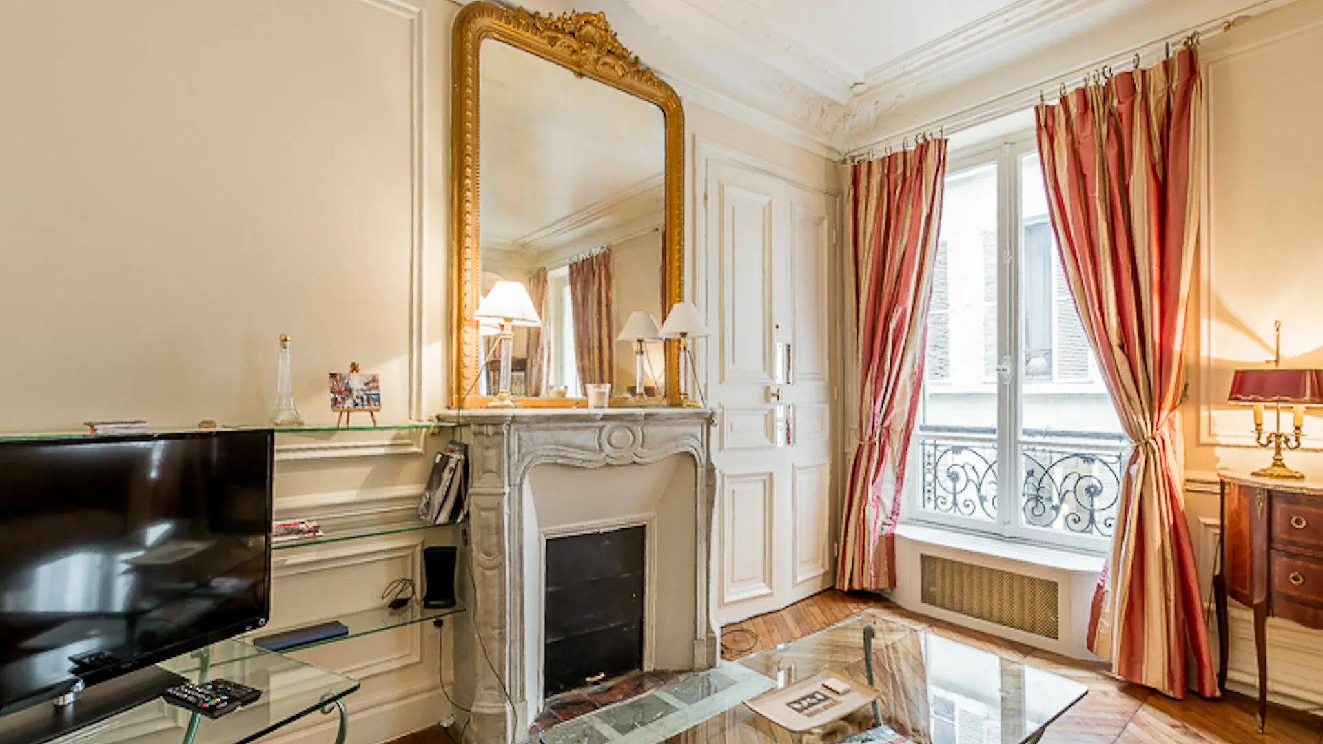 We - Champs Elysees 75008 Apartment *